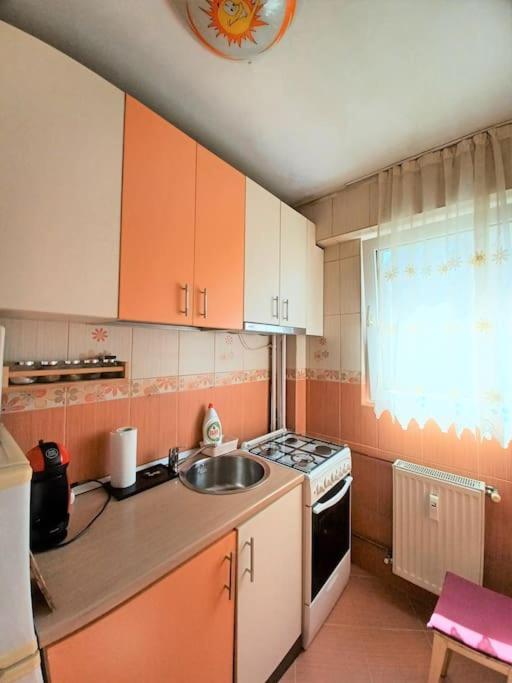 Garsoniera Linistita Zona Vitan Bukarest Kültér fotó